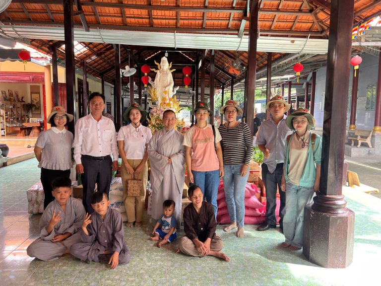 Hành trình yêu thương – Lan tỏa giá trị nhân văn từ Tập đoàn Rạng Đông